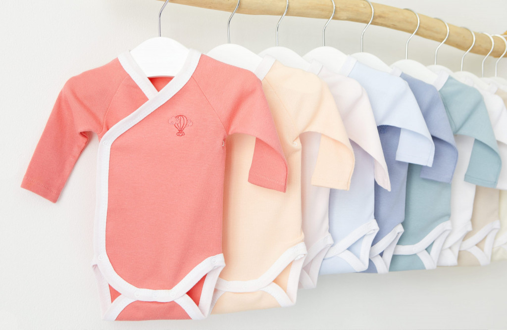 Bodies Premiers Moments