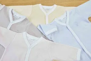 Quatre pyjamas Premiers Moments