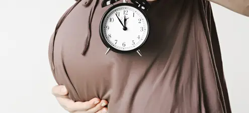 quand partir à la maternité horloge