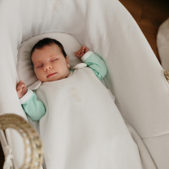 Bébé qui dort Blanc Nuage