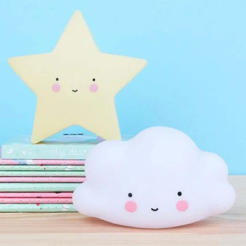 veilleuse étoile avec nuage