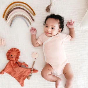 Aidez bébé à stimuler son éveil