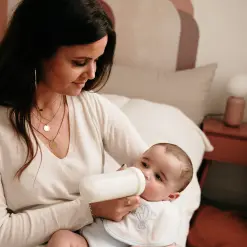 Bavoir bébé biberon maman