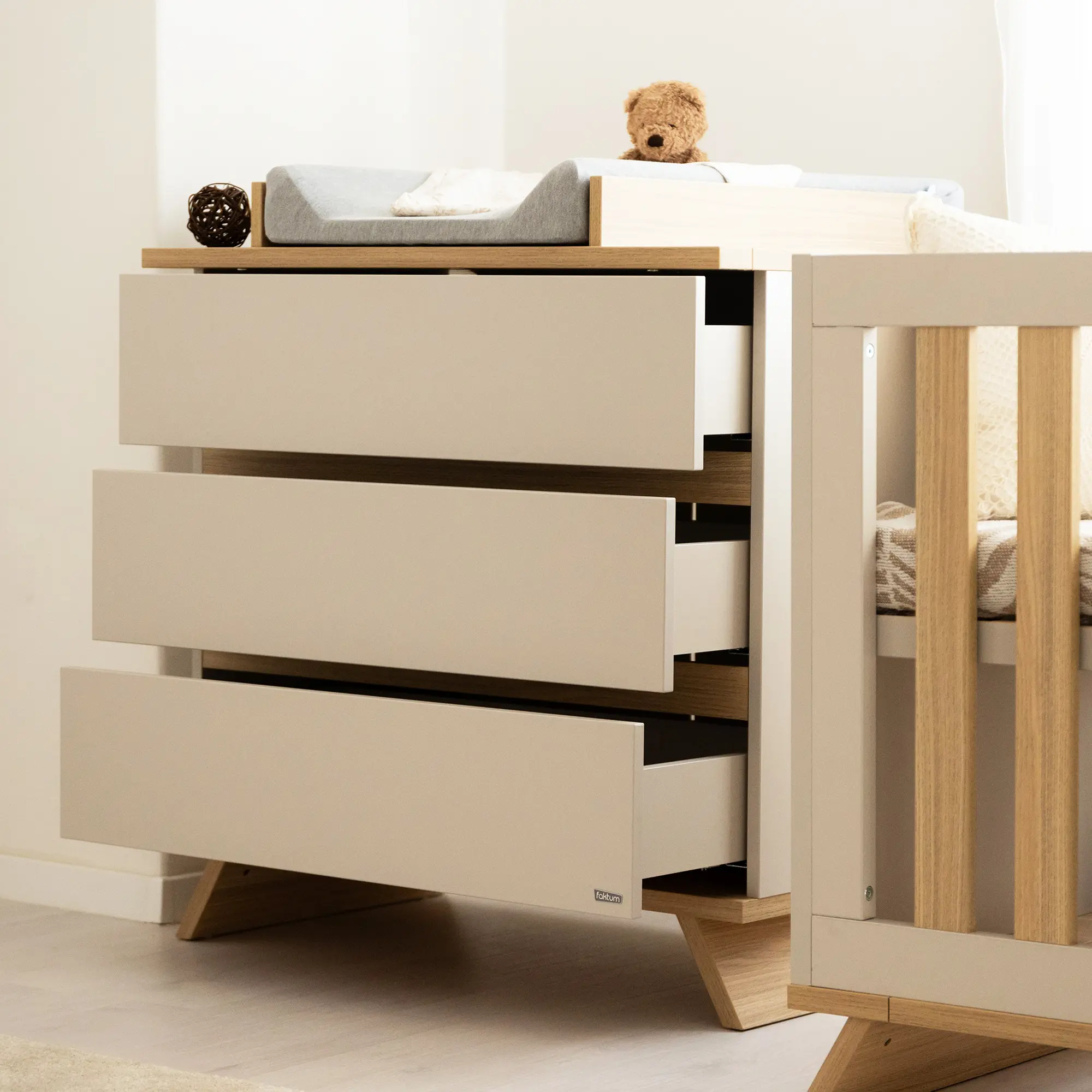 Commode à Langer avec Plan à Langer Amovible – SIENNA